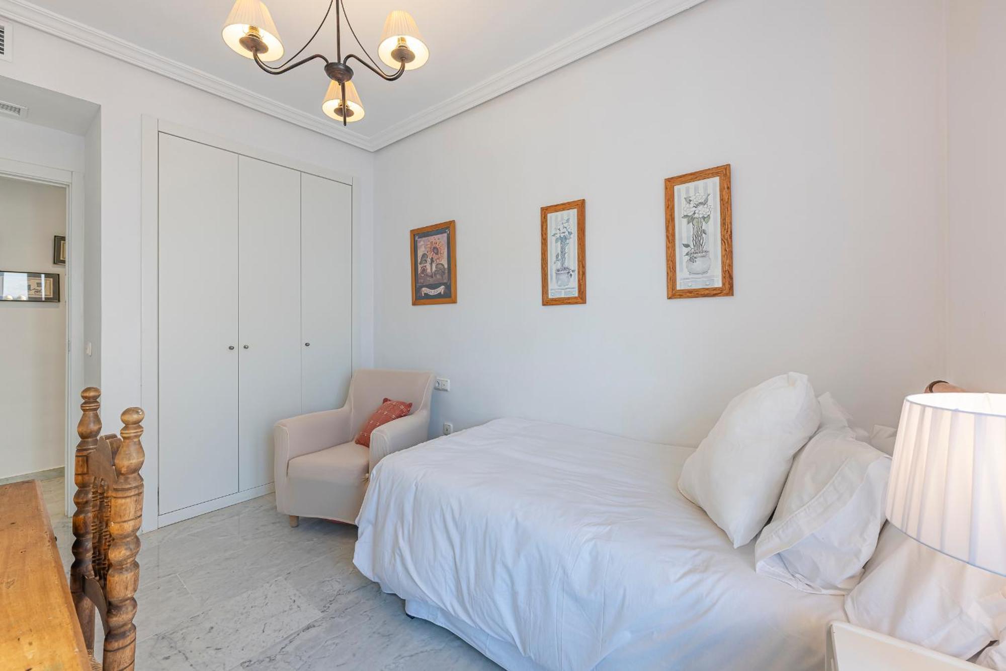 Increible Piso 4 Dorm, Terraza, Parking & Pool Appartamento *