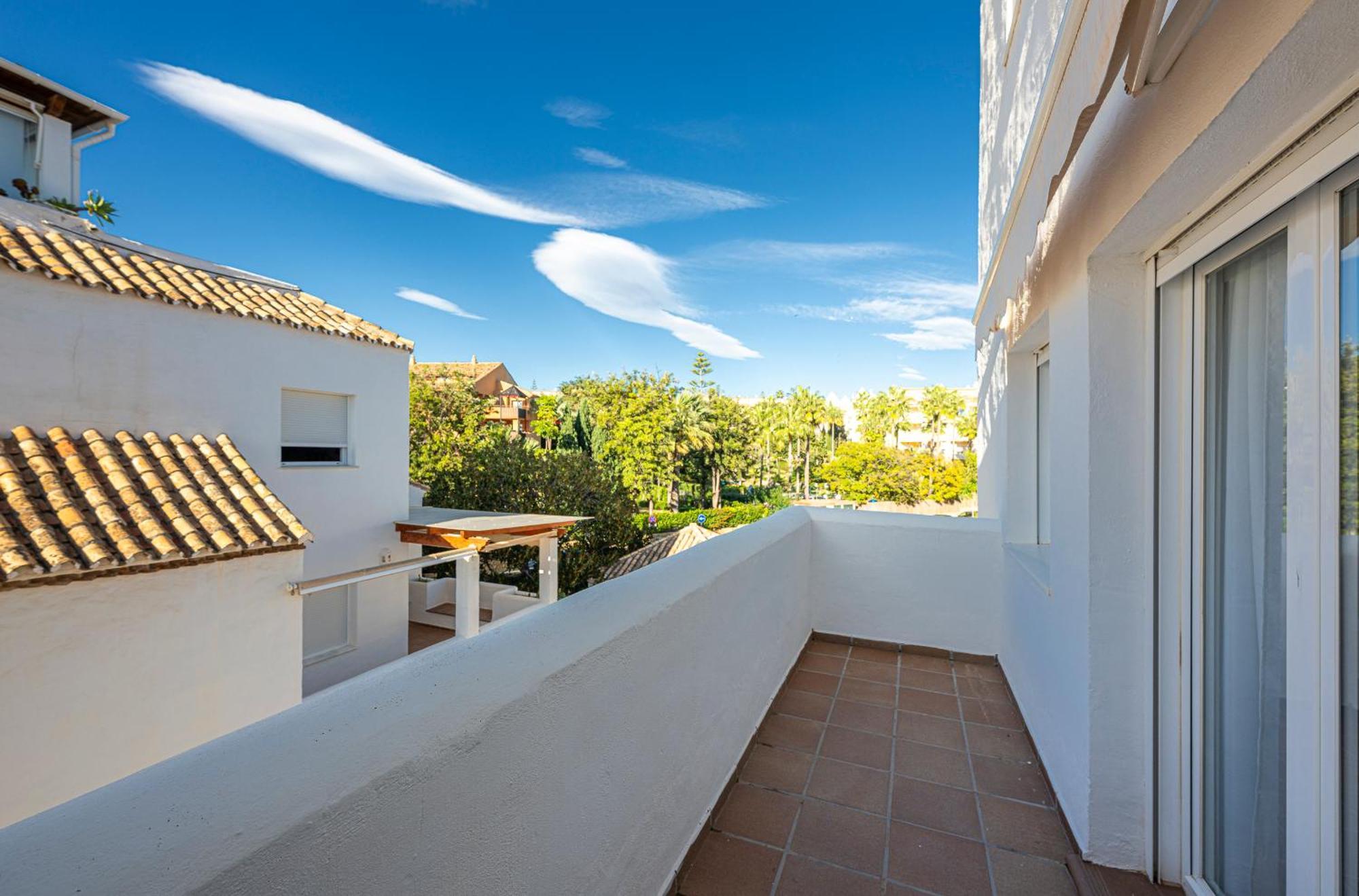 Increible Piso 4 Dorm, Terraza, Parking & Pool Appartamento *